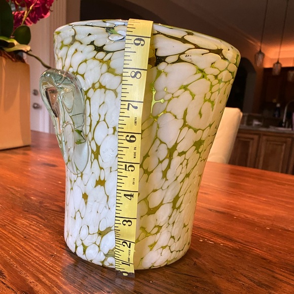 Hand blown Glass Wine Chiller/Ice Bucket - Beautiful Green - Picture 11 of 11